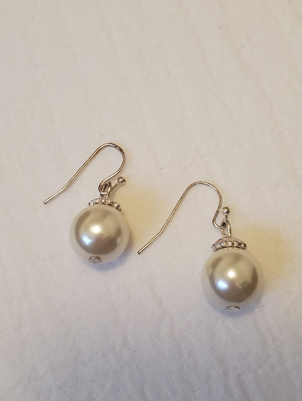 Simple Pearl Drop Earrings
